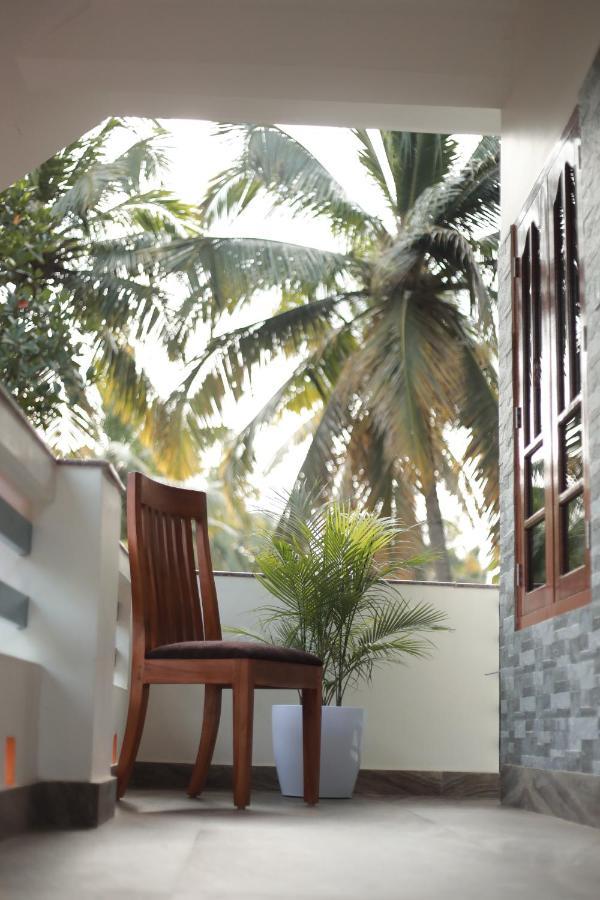 Villa Anandha Thiruvananthapuram Extérieur photo